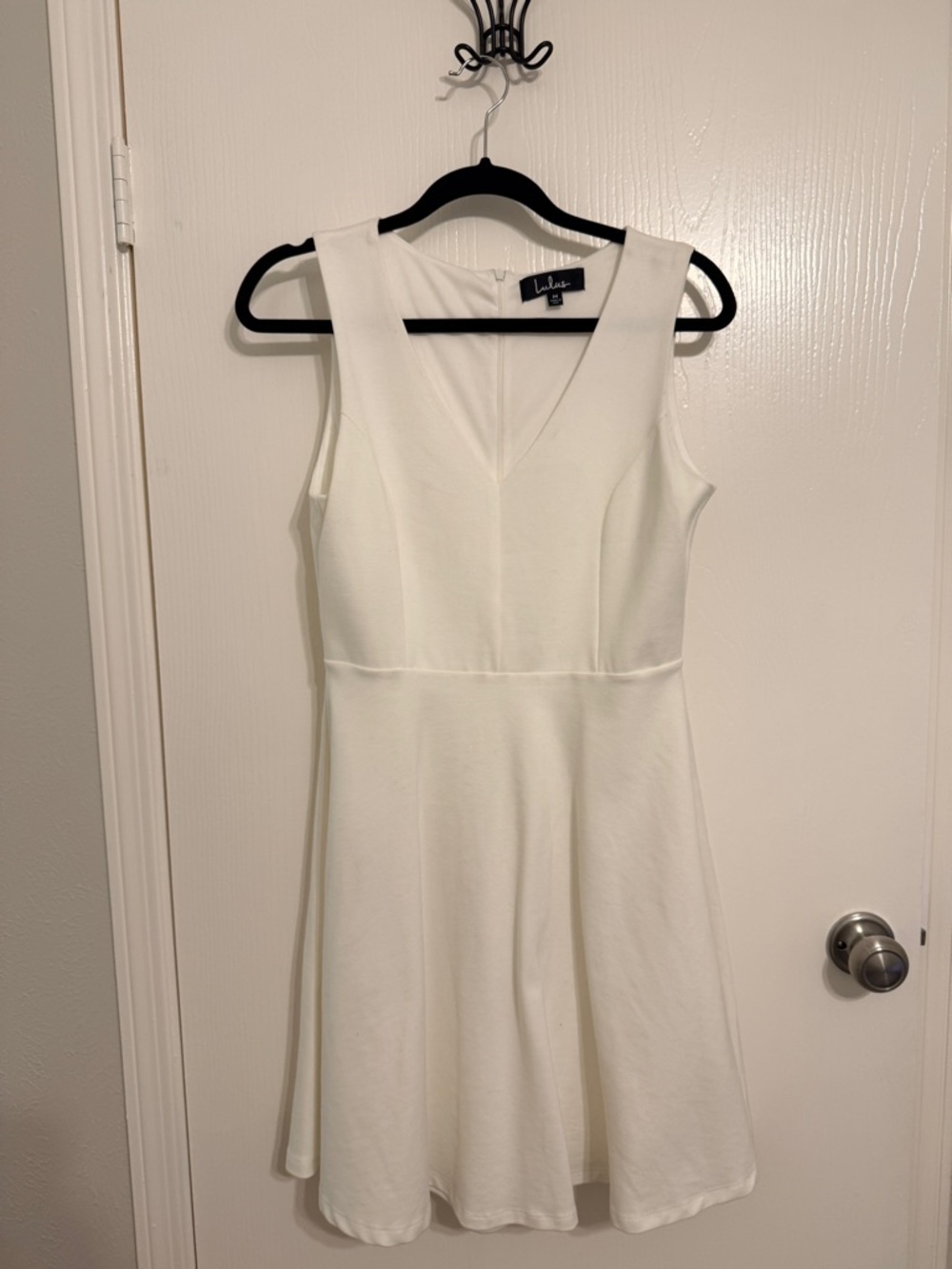 Lulu's White Sleeveless V-Neck Mini Fit-and-Flare Dress